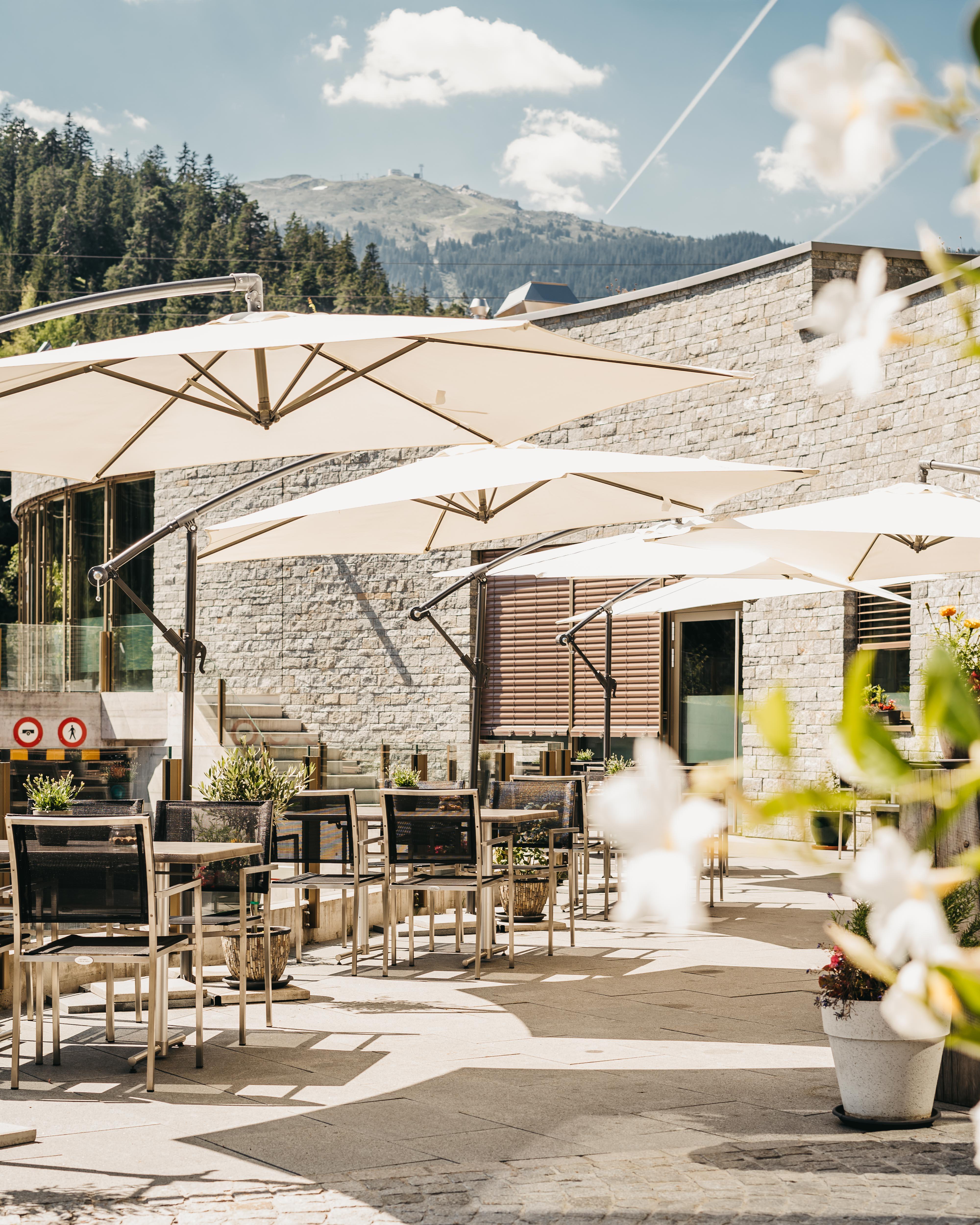 Peaks Place Apartments & Spa Laax Exterior photo